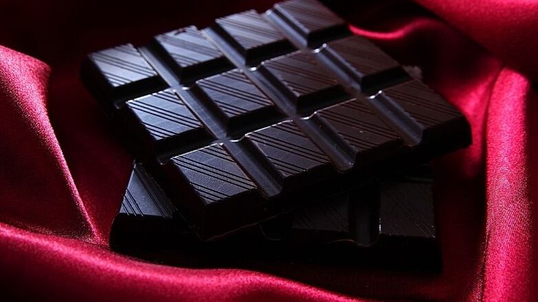 chocolat noir sur un régime de kéfir