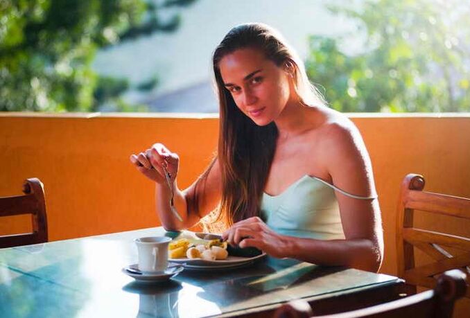 Appliquer le rôle dans la perte de poids a une nutrition